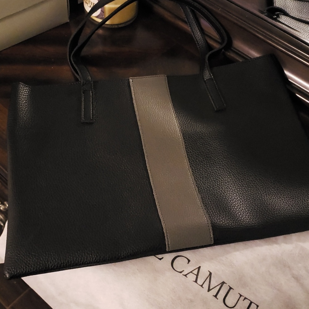 Vince Camuto tote